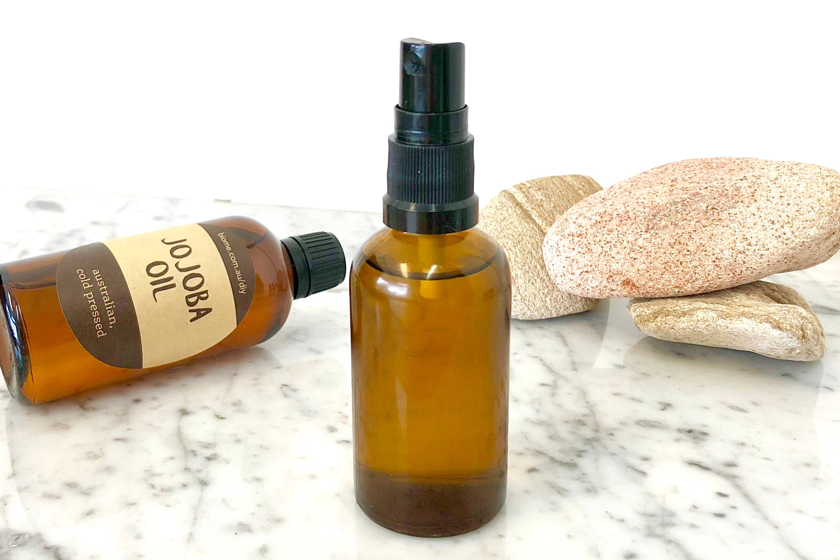 DIY Natural Head Lice Spray to Deter Nits Naturally