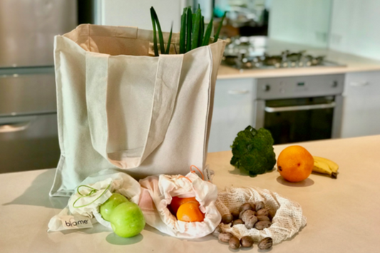 How To Create a Zero Waste Shopping Kit