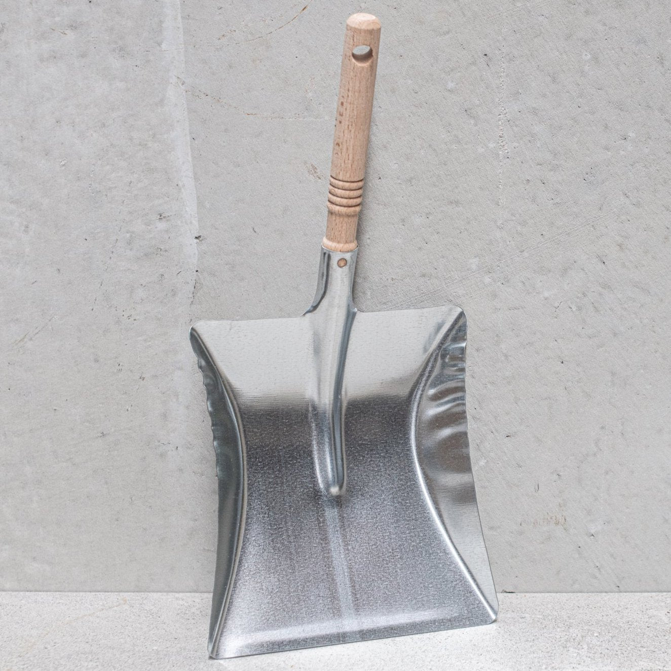 Galvanised Metal Dustpan