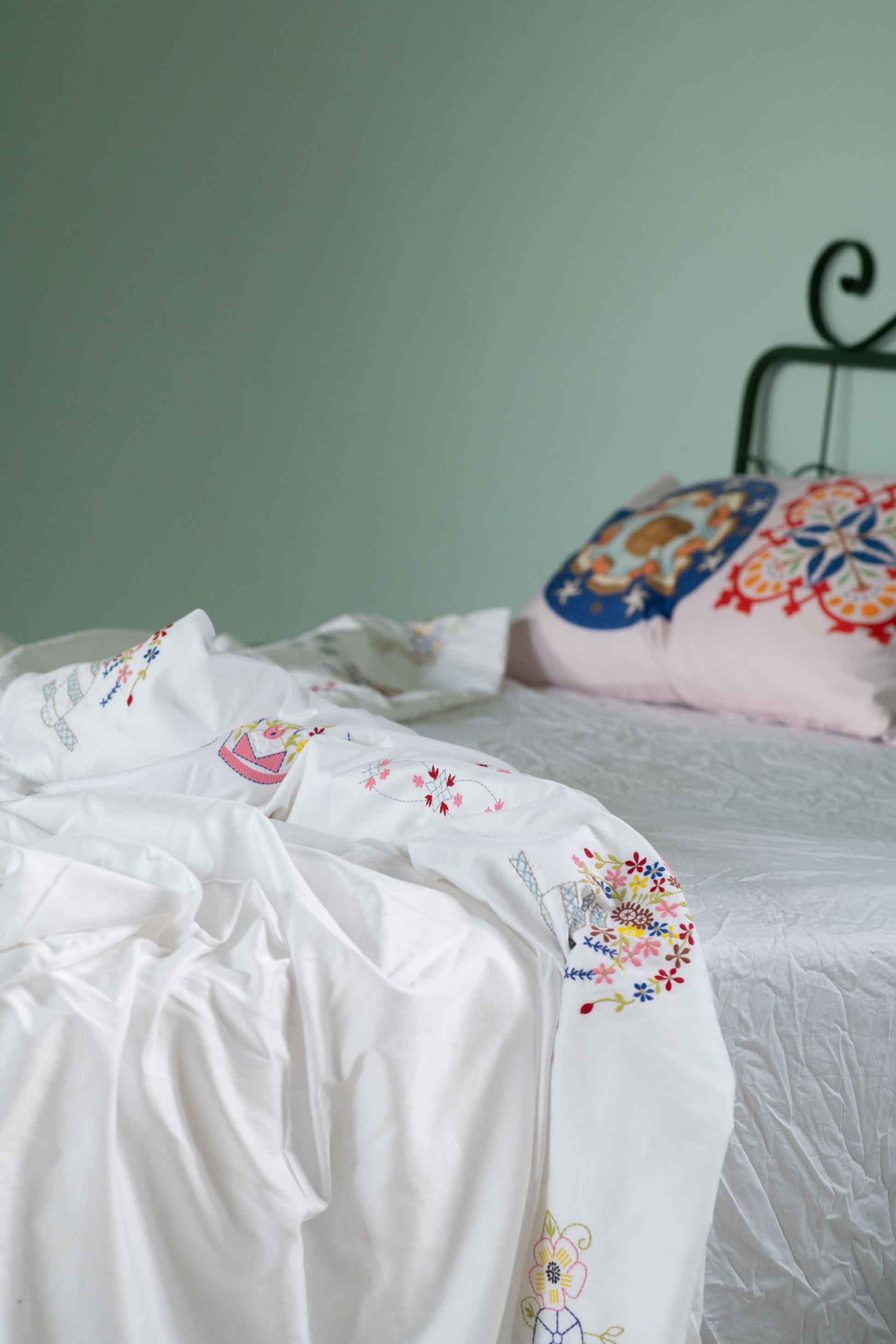 Lazybones Organic Cotton Embroidered Top Sheet - Homespun